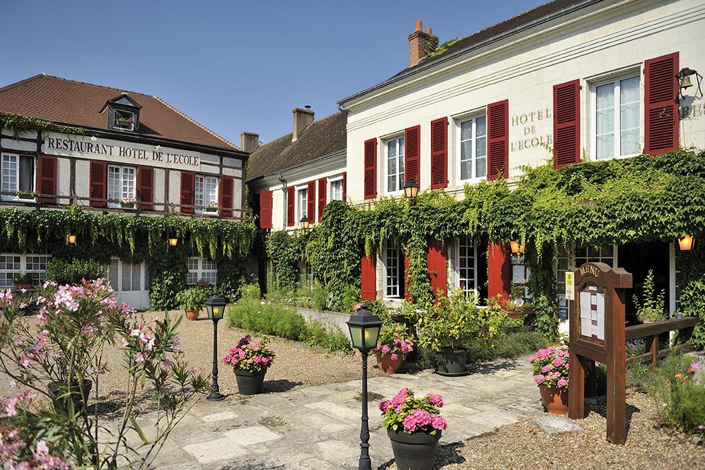 Logis Hotel Auberge De L'Ecole Pontlevoy Exterior photo