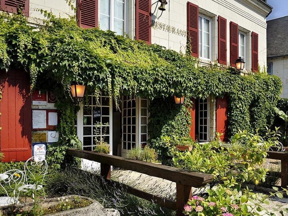 Logis Hotel Auberge De L'Ecole Pontlevoy Exterior photo